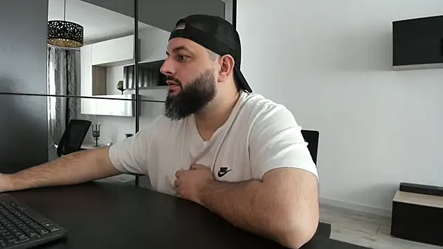 DravenPeak online show from November 21, 2025, 9:19 am