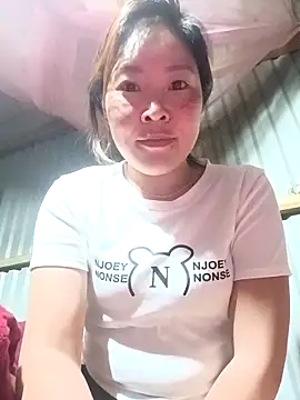 vivi cute online show from October 8, 2025, 7:14 pm