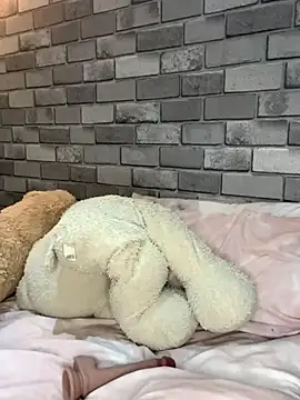 Snapshot of Poppy_frankie chatting on October 26, 2025, 7:36 pm Poppy frankie online show from October 26, 2025, 7:36 pm