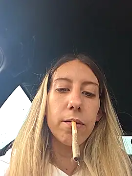 PetiteSecrets online show from September 29, 2025, 2:01 pm