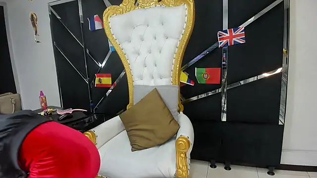 Aisha hotts777 online show from June 18, 2026, 8:03 pm