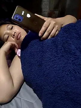 Cklovesu47244 online show from October 6, 2025, 11:38 pm