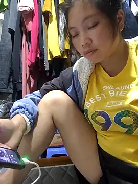 Cklovesu47244 online show from October 7, 2025, 1:01 pm