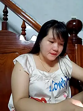  Babyrose  online show from October 9, 2025, 10:49 am