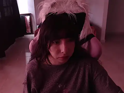 ScarlettShirahoshi online show from February 8, 2026, 6:16 pm