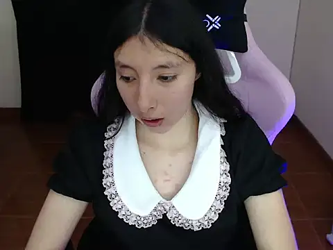 Snapshot of ScarlettShirahoshi chatting on September 23, 2025, 9:00 pm ScarlettShirahoshi online show from September 23, 2025, 9:00 pm