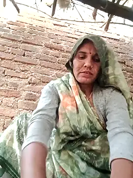 Snapshot of Pinky12A chatting on November 4, 2025, 1:53 am Pinky12A online show from November 4, 2025, 1:53 am