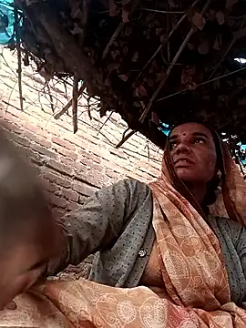 Snapshot of Pinky12A chatting on October 24, 2025, 1:37 am Pinky12A online show from October 24, 2025, 1:37 am