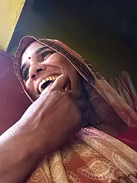 Snapshot of Pinky12A chatting on November 1, 2025, 3:24 am Pinky12A online show from November 1, 2025, 3:24 am