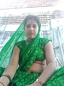 Snapshot of Aneeta12A chatting on October 2, 2025, 1:09 am Aneeta12A online show from October 2, 2025, 1:09 am
