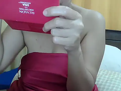 Snapshot of Elara8309 chatting on May 9, 2026, 1:53 am Elara8309 online show from May 9, 2026, 1:53 am