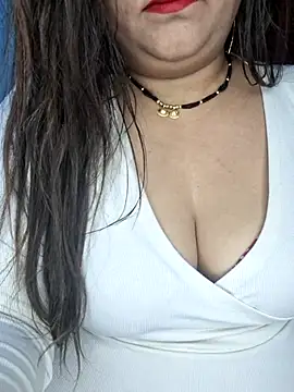 indian-hotmilfs online show from November 10, 2025, 10:59 pm