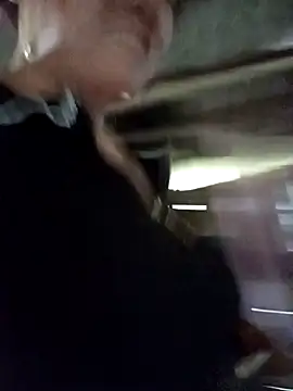 sukabae00 online show from September 25, 2025, 8:31 am