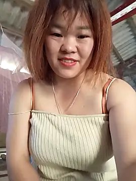 Snapshot of sukabae00 chatting on April 3, 2026, 1:34 am sukabae00 online show from April 3, 2026, 1:34 am