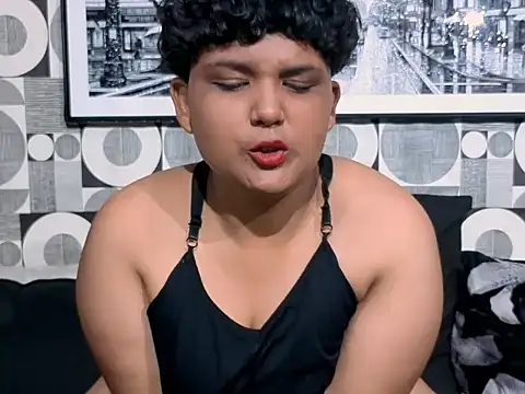 indianfoxy01 online show from October 15, 2025, 4:04 pm