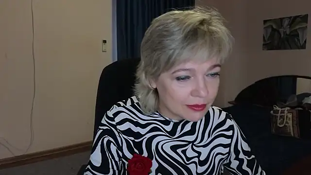 Snapshot of Rosette_Pricky chatting on September 20, 2025, 2:00 pm Rosette Pricky online show from September 20, 2025, 2:00 pm