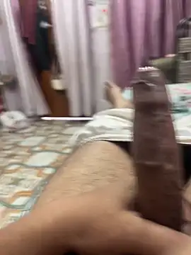 Snapshot of Mohitkumar9368 chatting on May 4, 2026, 8:50 am Mohitkumar9368 online show from May 4, 2026, 8:50 am