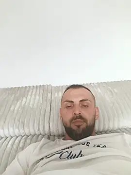 papichulo0099 online show from July 3, 2026, 5:36 am