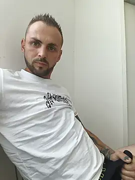 papichulo0099 online show from July 11, 2026, 4:35 am
