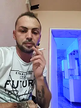 papichulo0099 online show from October 19, 2025, 4:04 am