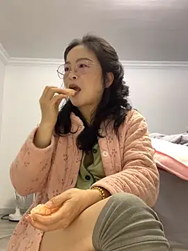 Snapshot of cgooh-611 chatting on April 14, 2026, 4:01 pm cgooh-611 online show from April 14, 2026, 4:01 pm