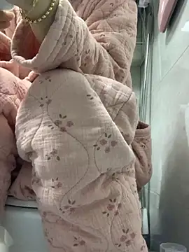 Snapshot of cgooh-611 chatting on November 10, 2025, 3:11 am cgooh-611 online show from November 10, 2025, 3:11 am