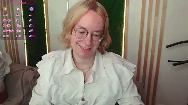 Snapshot of Amanda_Butlerr chatting on June 24, 2026, 2:37 pm Amanda Butlerr online show from June 24, 2026, 2:37 pm