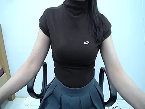  Lady- online show from December 1, 2025, 8:21 pm