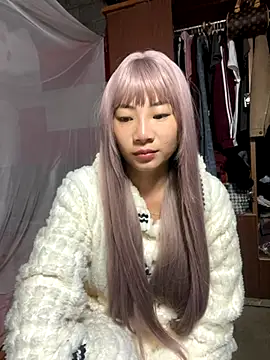 AAANINE22 online show from October 8, 2025, 7:54 am