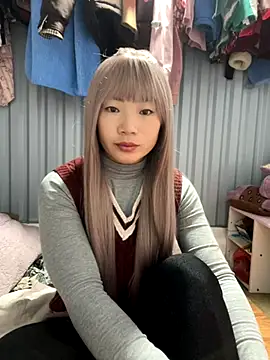 AAANINE22 online show from November 27, 2025, 6:36 am