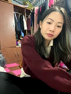 AAANINE22 online show from November 16, 2025, 6:40 am