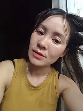 TinTim02 online show from May 20, 2026, 5:04 am