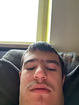 pussyhunter323557 online show from December 5, 2025, 8:35 am