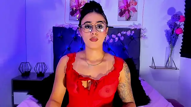 Snapshot of SagiraBelle chatting on April 15, 2026, 5:39 pm SagiraBelle online show from April 15, 2026, 5:39 pm