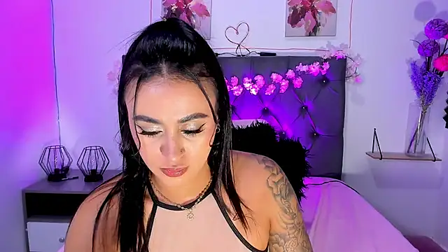 Snapshot of SagiraBelle chatting on April 7, 2026, 5:26 pm SagiraBelle online show from April 7, 2026, 5:26 pm