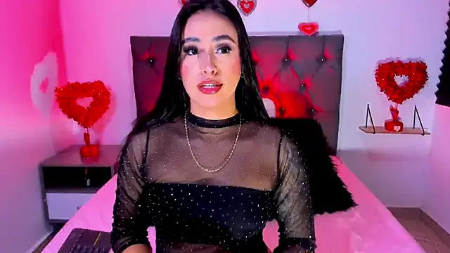 Snapshot of SagiraBelle chatting on February 15, 2026, 2:05 pm SagiraBelle online show from February 15, 2026, 2:05 pm