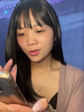 thaoyeuuu online show from September 9, 2025, 2:59 pm