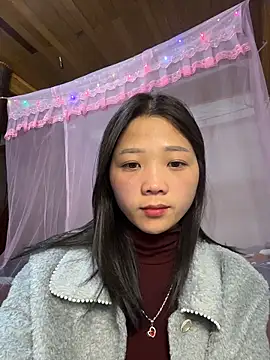 thaoyeuuu online show from November 24, 2025, 11:32 am