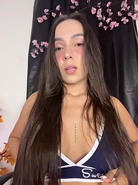 Snapshot of Scarlett05 chatting on March 29, 2026, 2:02 am Scarlett05 online show from March 29, 2026, 2:02 am