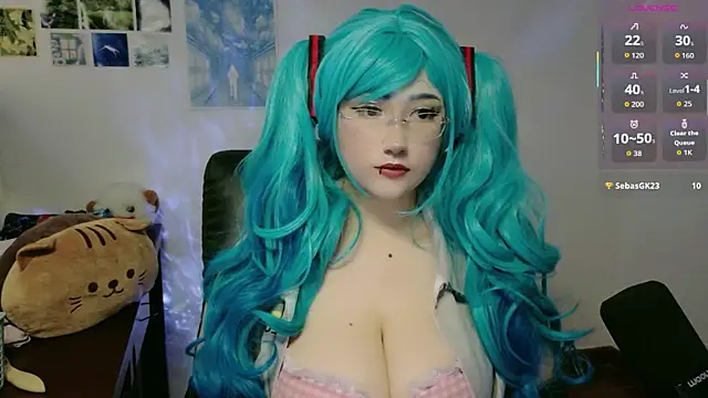 Livelle69 online show from April 3, 2026, 8:48 pm