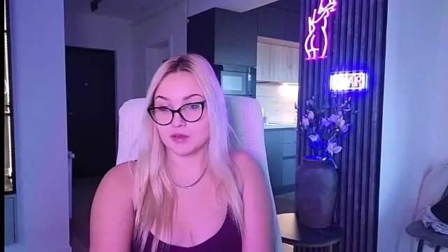 adrelaxina online show from November 7, 2025, 2:10 pm