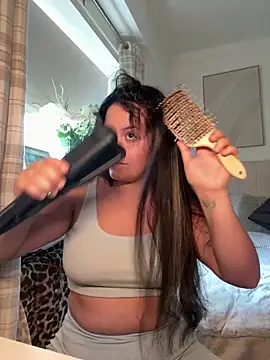AlyssaAngell online show from May 20, 2026, 9:28 am