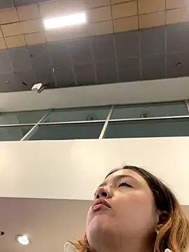 Snapshot of destiny69col chatting on September 15, 2025, 12:16 pm destiny69col online show from September 15, 2025, 12:16 pm