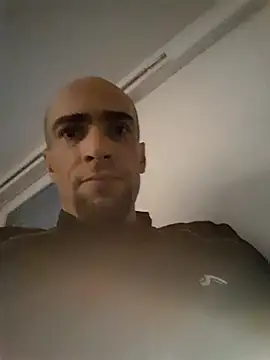 Snapshot of Kinshasa95 chatting on December 20, 2025, 7:33 am Kinshasa95 online show from December 20, 2025, 7:33 am