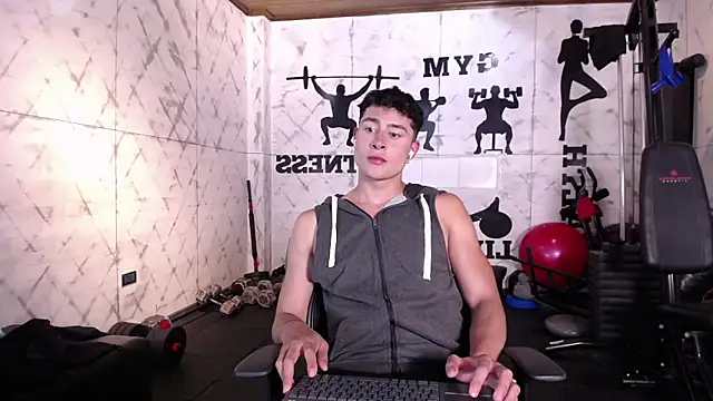 AustinJones  online show from January 5, 2026, 7:17 pm