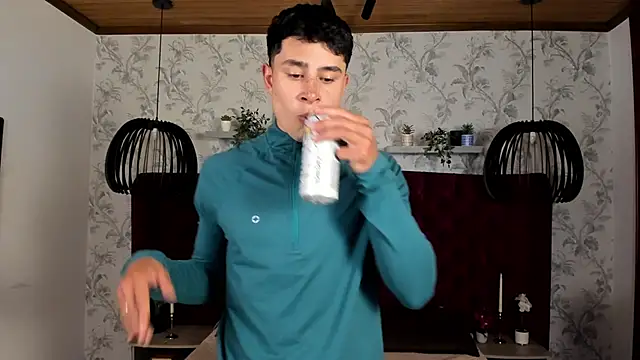 Snapshot of AustinJones_ chatting on March 23, 2026, 7:25 pm AustinJones online show from March 23, 2026, 7:25 pm