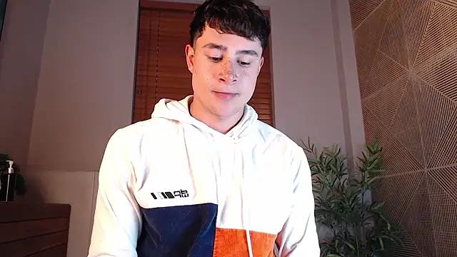 Snapshot of AustinJones_ chatting on March 22, 2026, 3:57 pm AustinJones online show from March 22, 2026, 3:57 pm