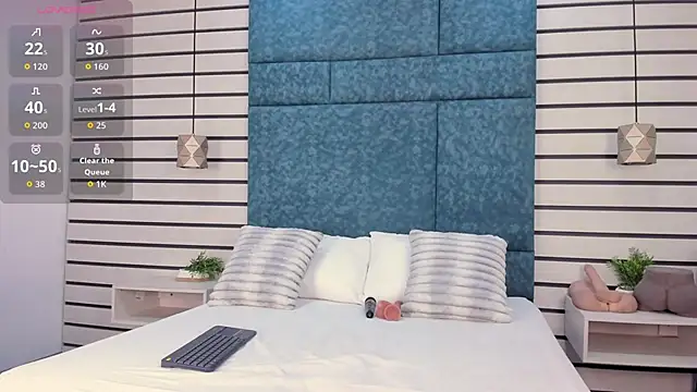 Snapshot of NatyLeone chatting on September 14, 2025, 2:50 pm NatyLeone online show from September 14, 2025, 2:50 pm