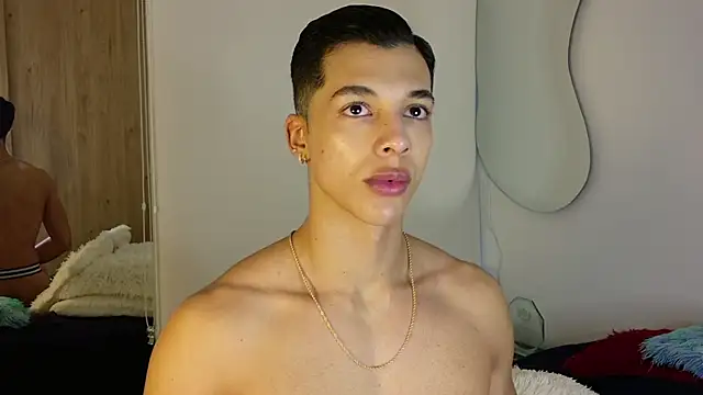 Troye Williams online show from April 19, 2026, 11:00 am