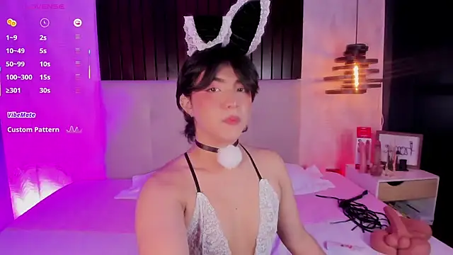 Creamy Angelo online show from December 20, 2025, 4:37 am